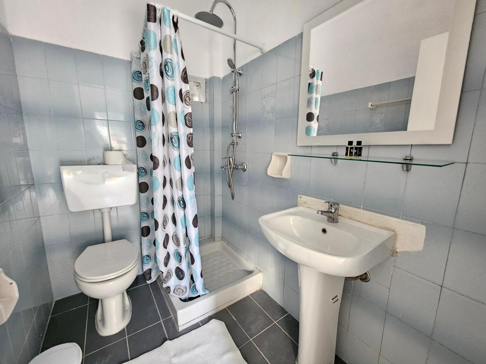 Lora Studios Ypsos Extérieur photo